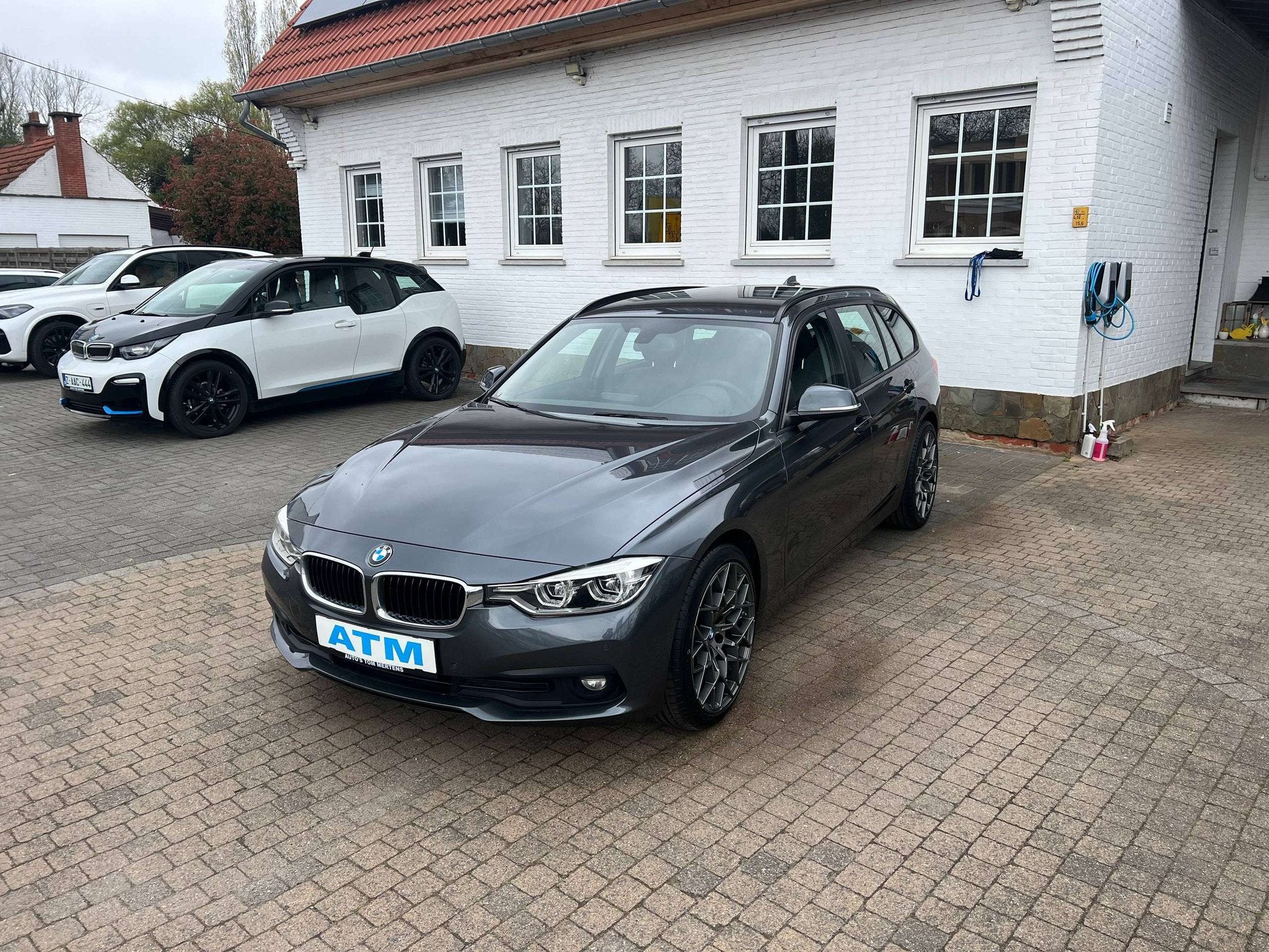 BMW 3 Serie 316 Touring 316 dA Business/leder/navi/pdc V&A/A, 4 cilinders, Leder, Bedrijf, 5 deurs