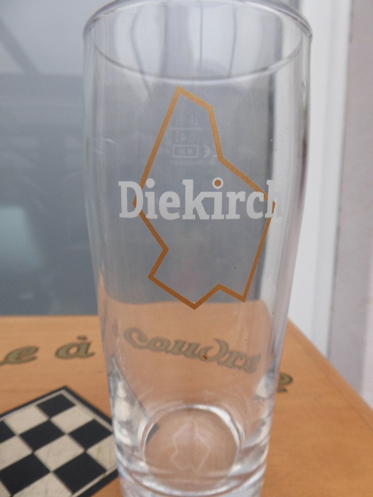 verre a biere  DIEKIRCH 0.4l, Collections, Enlèvement ou Envoi, Utilisé, Verre ou Verres