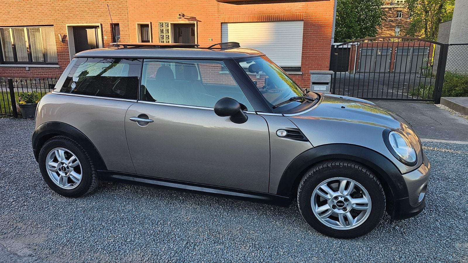 Mini Cooper 1.6L Benzin/106.000Km/Bj 2013/Euro6/Pano/Airco, Auto's, Mini, Bedrijf, Te koop, Cooper, ABS, Airbags, Airconditioning