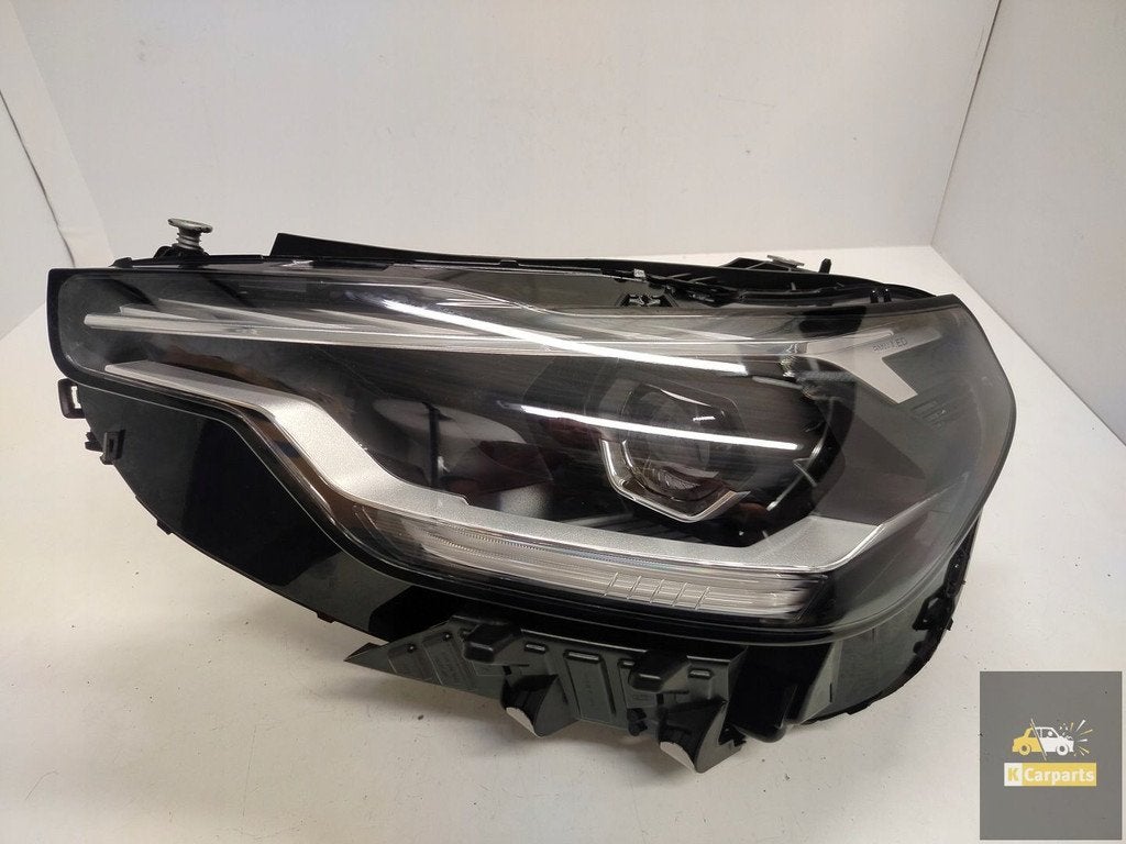 5A320E5, BMW G42 Full Led lamp links, Petuelring 130
80788  Munich, DE, Gebruikt, Info@bmw.de, BMW