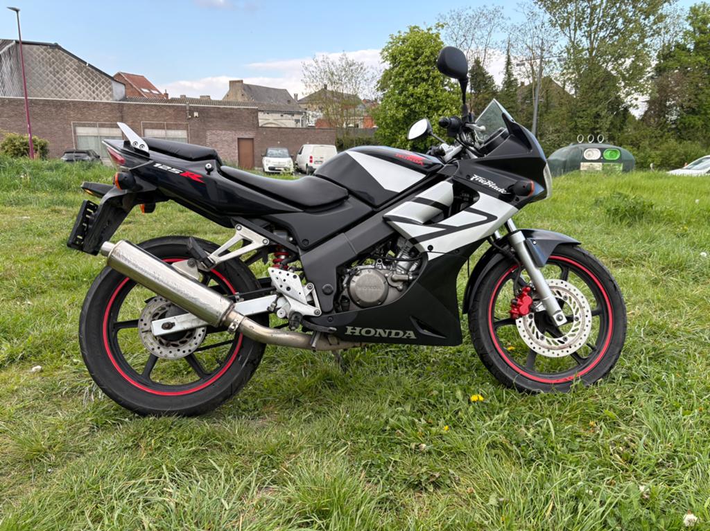 ️ Honda Cbr 125cc uit 2006 ️, Motoren, Gebruikt, 125 cc, 11 kW of minder, 1 cilinder