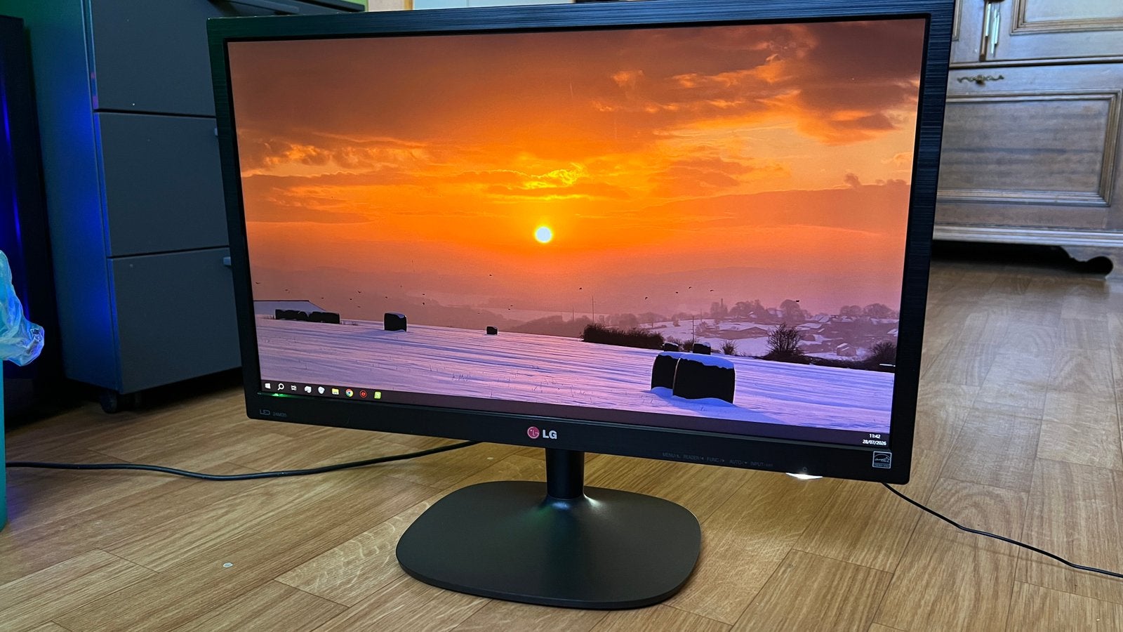 Écran PC 24 pouces LG, Informatique & Logiciels, Full HD, Comme neuf, 60 Hz ou moins, Enlèvement