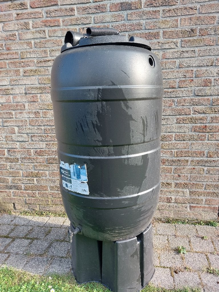 Regenwaterton 210 liter., Ophalen, Gebruikt