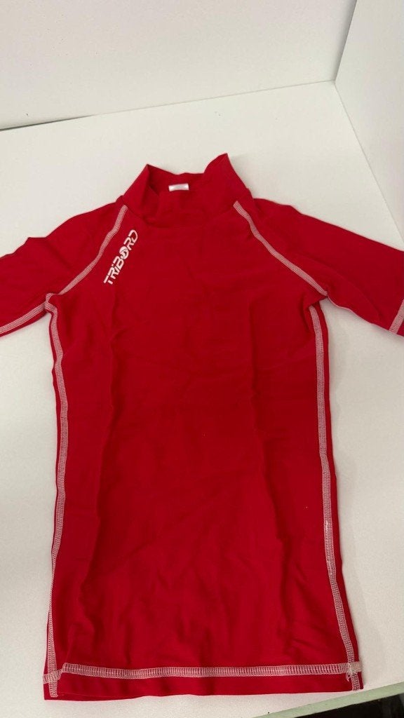 Maillot de bain UV Tribord pour enfant | 4 ans (102—109 cm), Enfants & Bébés, Maillots de bain pour enfants, Garçon ou Fille, Enlèvement ou Envoi