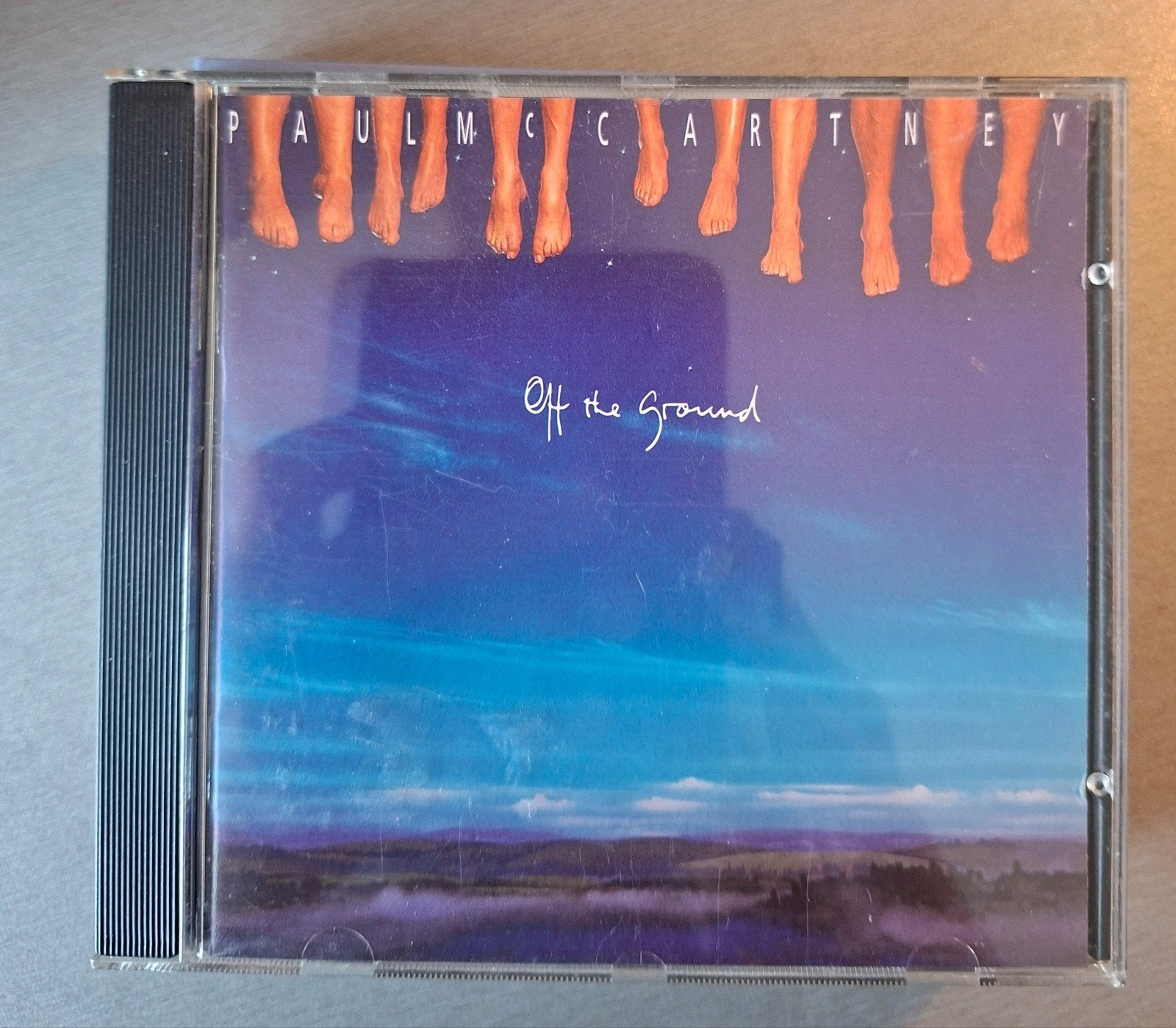 CD. Paul McCartney. En dehors du sol., Enlèvement ou Envoi