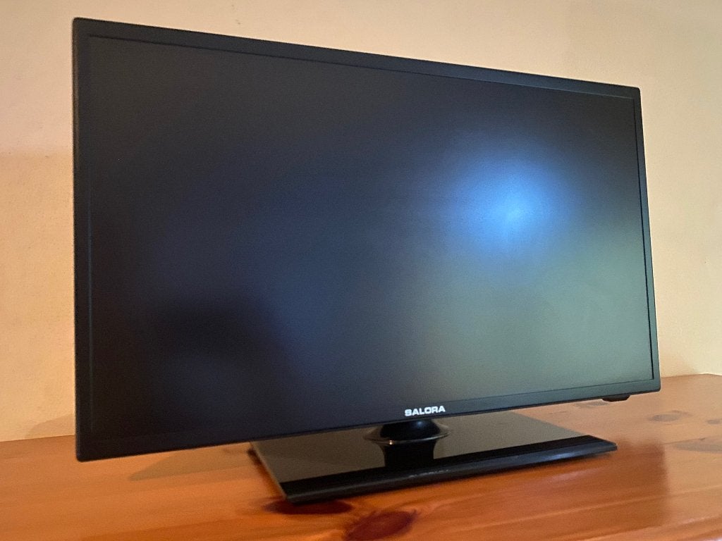 22” LED HD TV SALORA, Autres marques, LED, 40 à 60 cm, Comme neuf