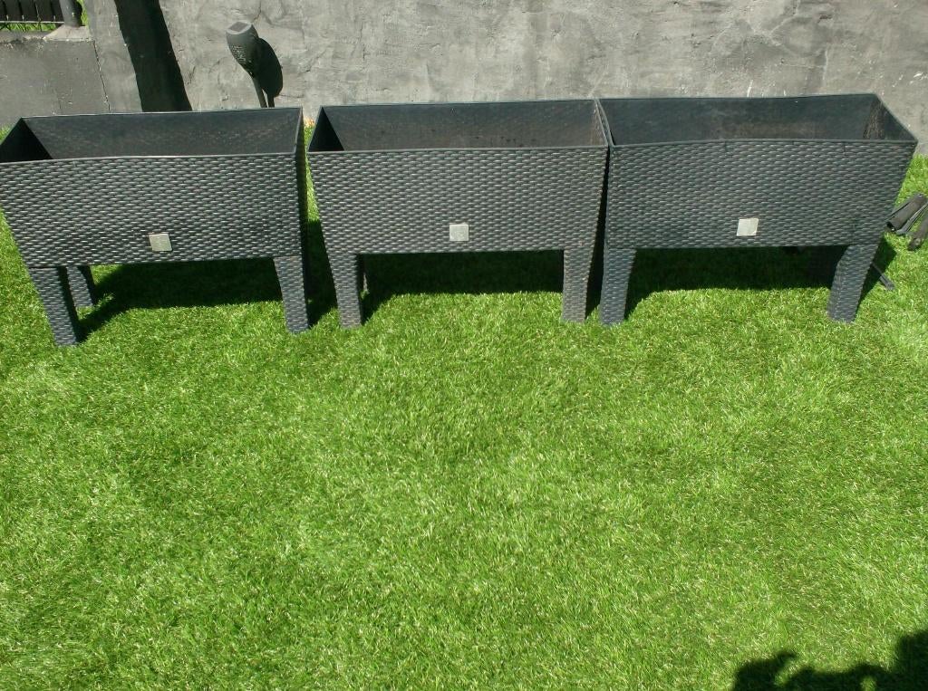 3 mooie bloembakken op voet, Tuin en Terras, Ophalen, Rechthoekig