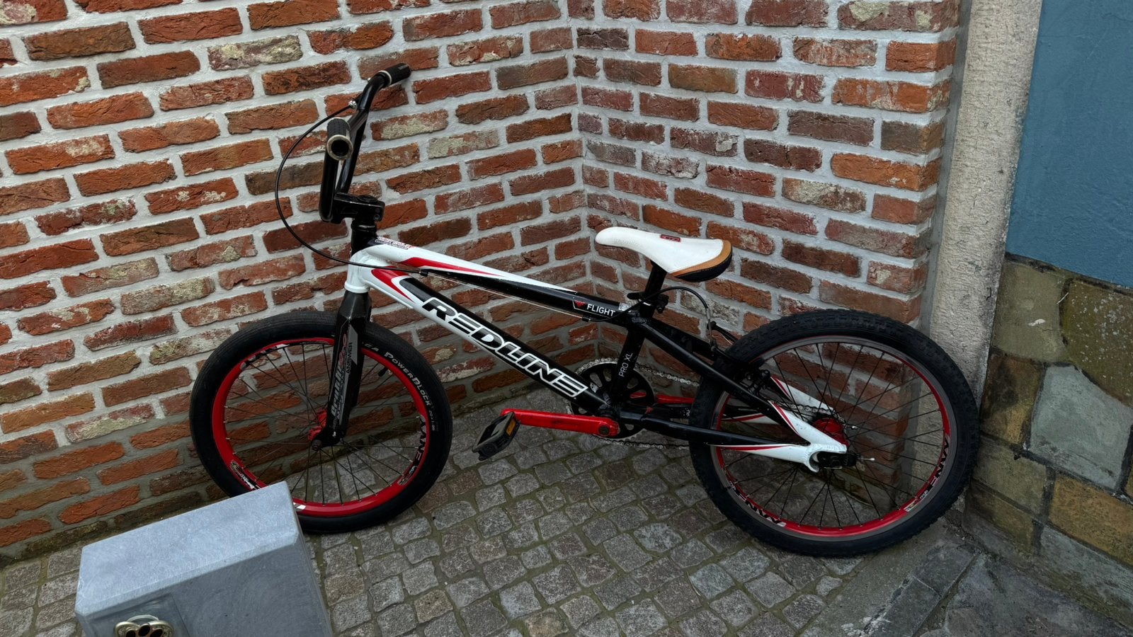 Redline bmx, Fietsen en Brommers, Fietsen | Crossfietsen en BMX, Ophalen, Zo goed als nieuw