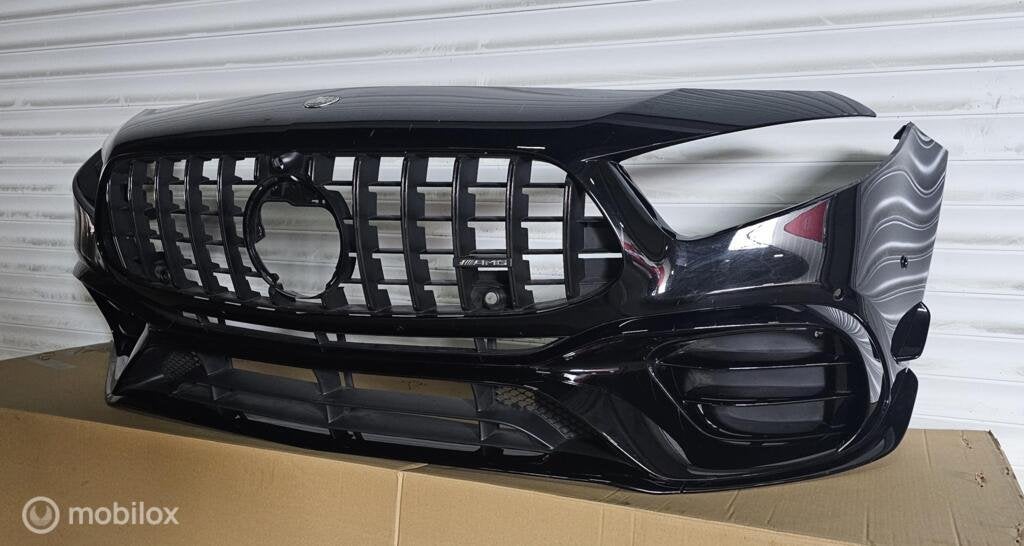 Mercedes A45 AMG bumper voor W177 EARO A1778800106, Utilisé