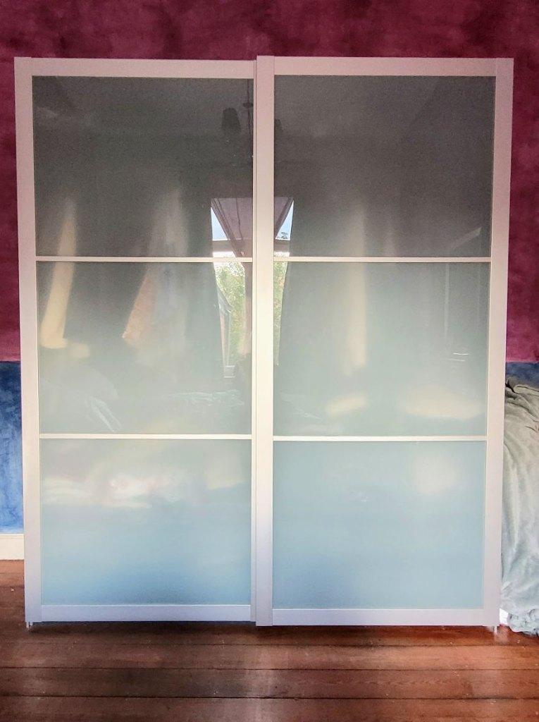 Pax garde robe grise anthracite - portes coulissantes, Verre, Moderne - contemporain, 150 à 200 cm, Comme neuf