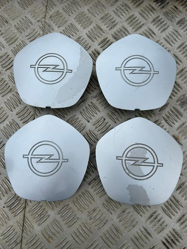 Opel Kadett Wiel Center Kapjes - Set van 4, Verzenden, Opel