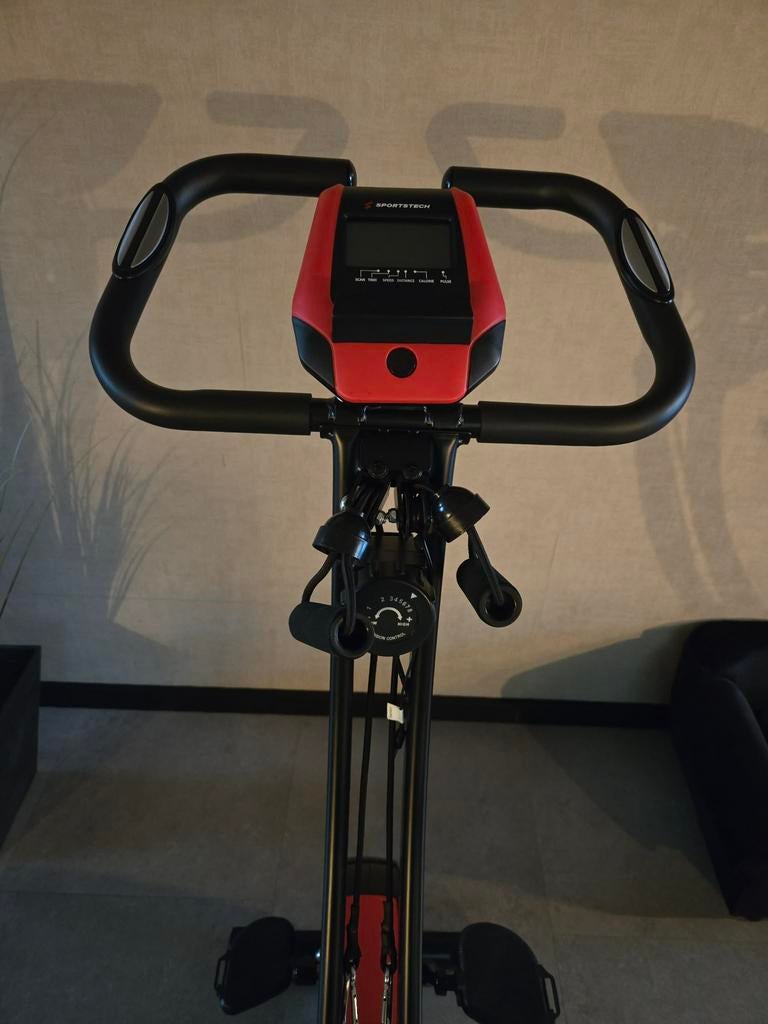 Hometrainer sportstech X150, Sport en Fitness, Ophalen, Zo goed als nieuw, Hometrainer