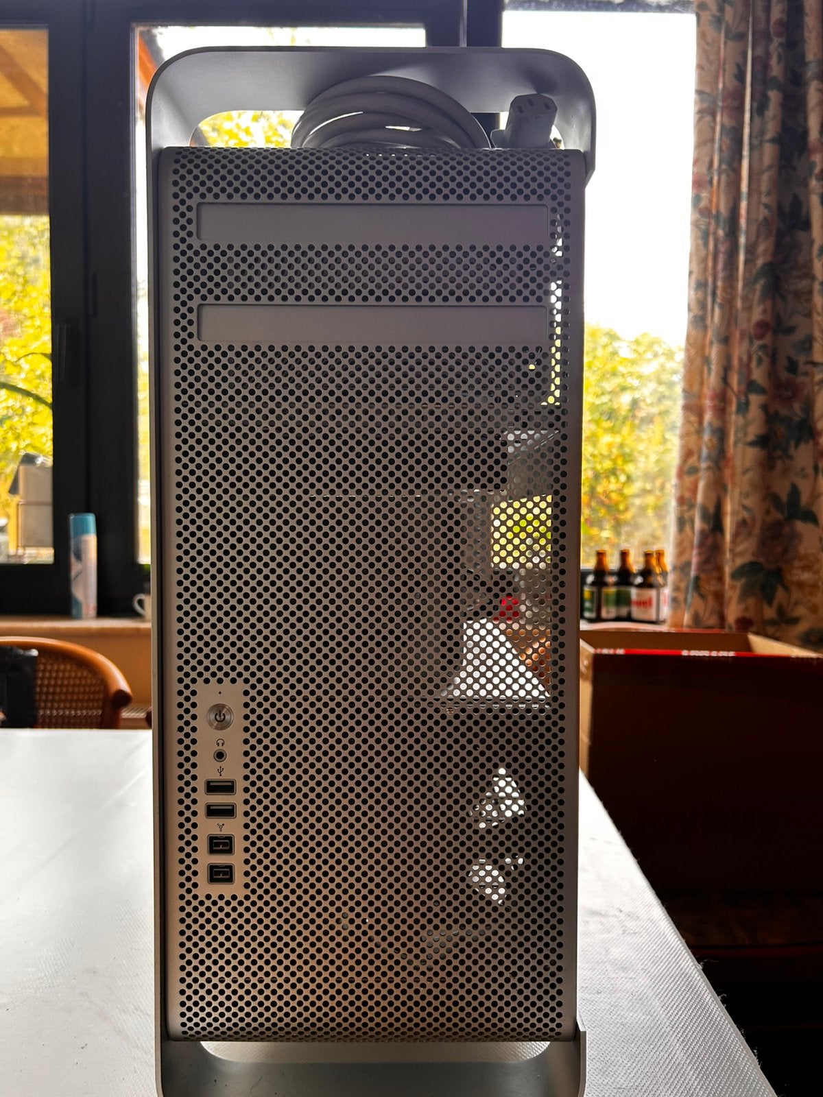 Mac pro 2010 5.1, Computers en Software, Ophalen, HDD, 2 tot 3 Ghz, Refurbished
