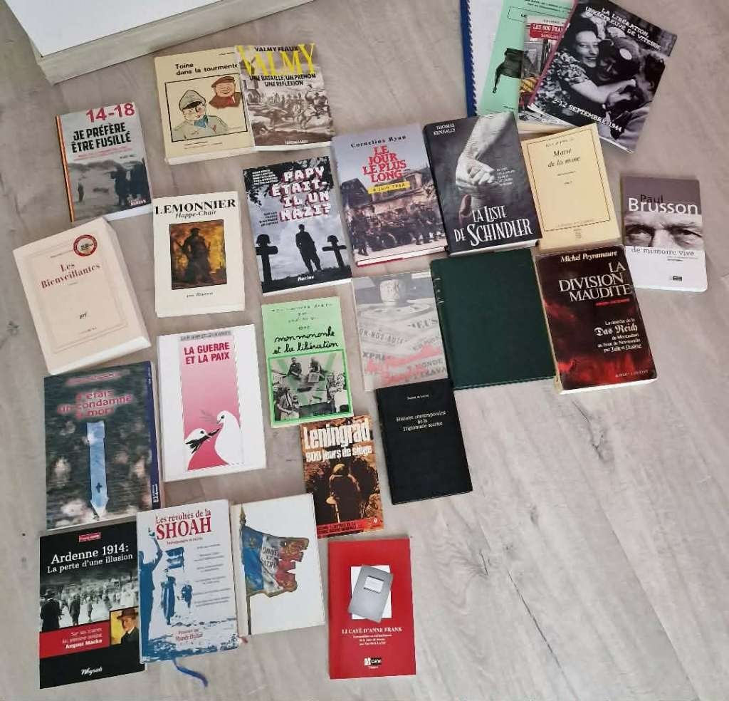 Livres sujet guerre, Enlèvement, Comme neuf