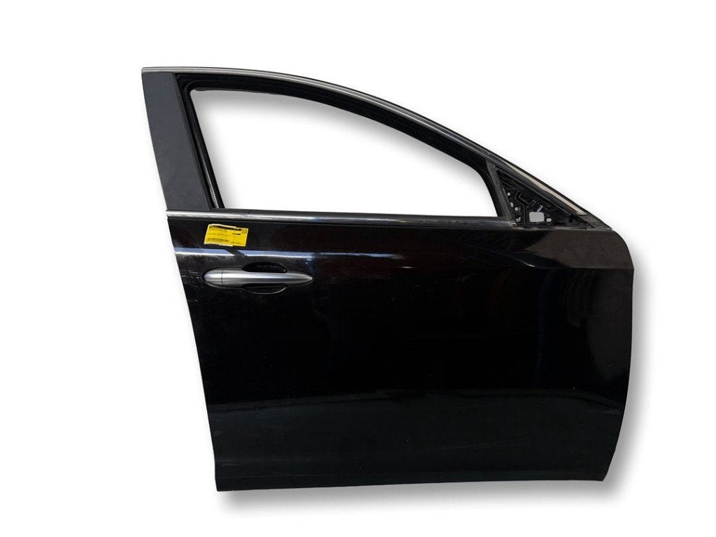 PORTE AVANT DROITE Alfa Romeo Giulietta (940) (|50509165|), Autos : Pièces & Accessoires, Stellantis Europe S.p.A, IPC D1-09 Bahnhofsplatz
65423  Rüsselsheim am Main, DE