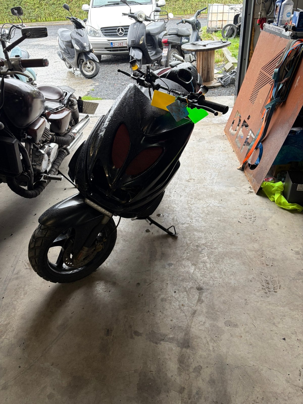 Scooter a&b klasse aerox, Ophalen, Zo goed als nieuw