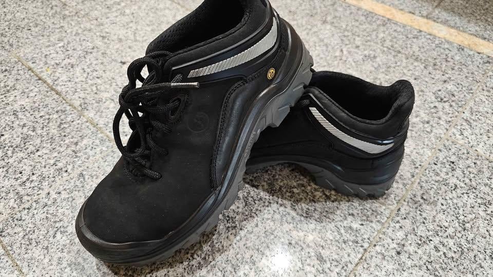 werkschoenen Bata maat 40, Ophalen of Verzenden, Zo goed als nieuw
