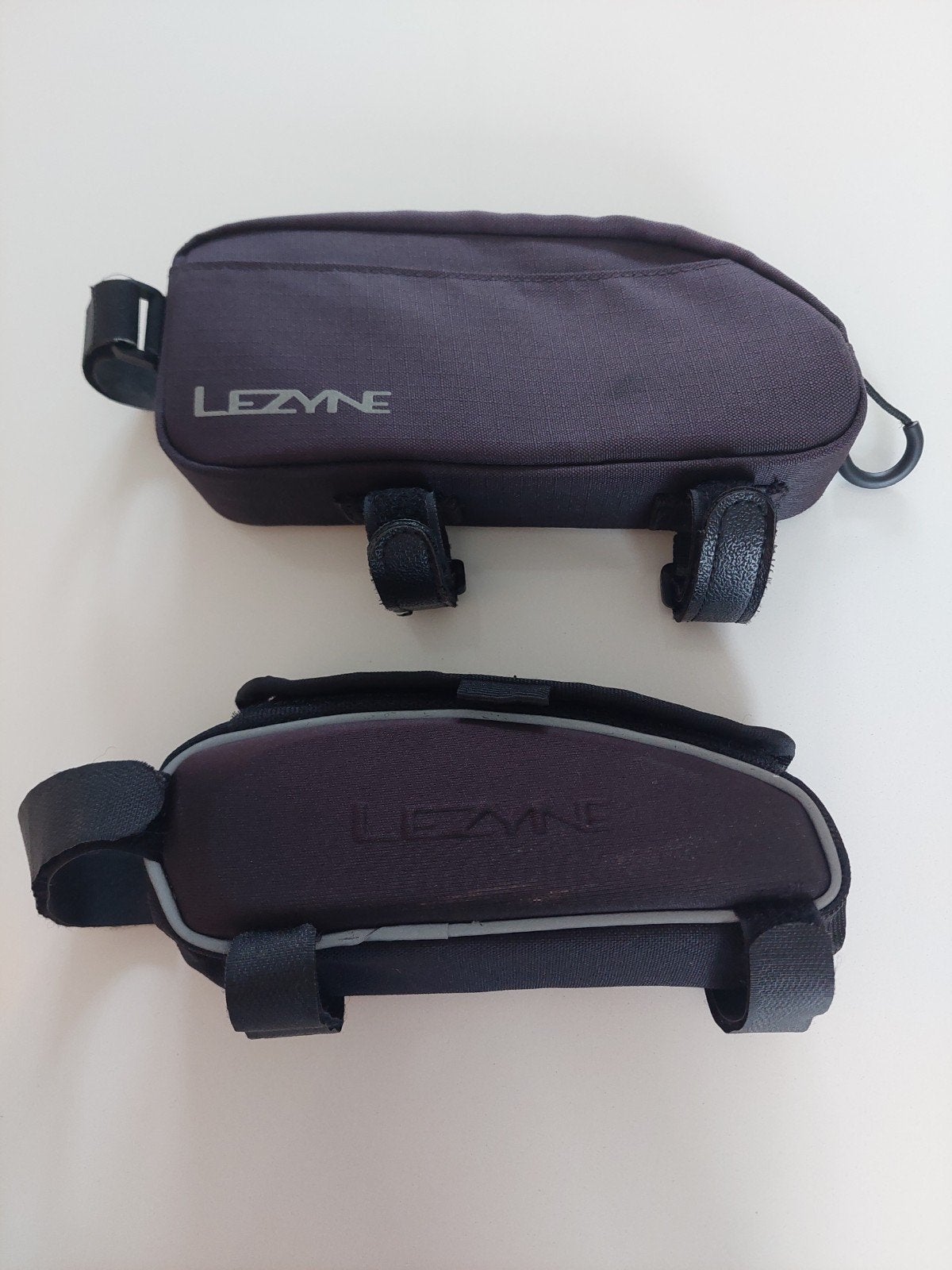 Top tube bags (2 stuks) Lezyne, Fietsen en Brommers, Fietsaccessoires | Fietstassen, Ophalen