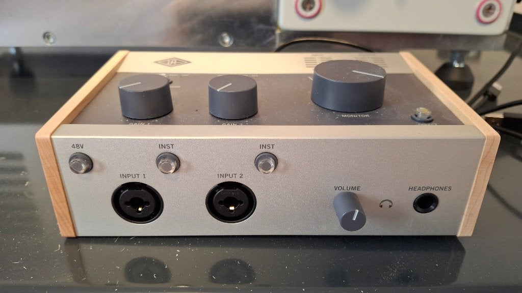 Universal Audio Volt 276, Muziek en Instrumenten, Microfoons, Verzenden