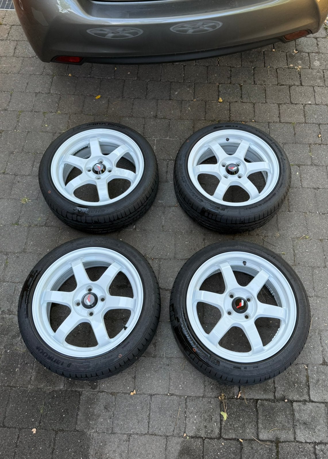 Japan Racing JR3 16x7 et40 4x100 + pneus neuf, Pneus et Jantes, 16 pouces, Véhicule de tourisme, Pneus été
