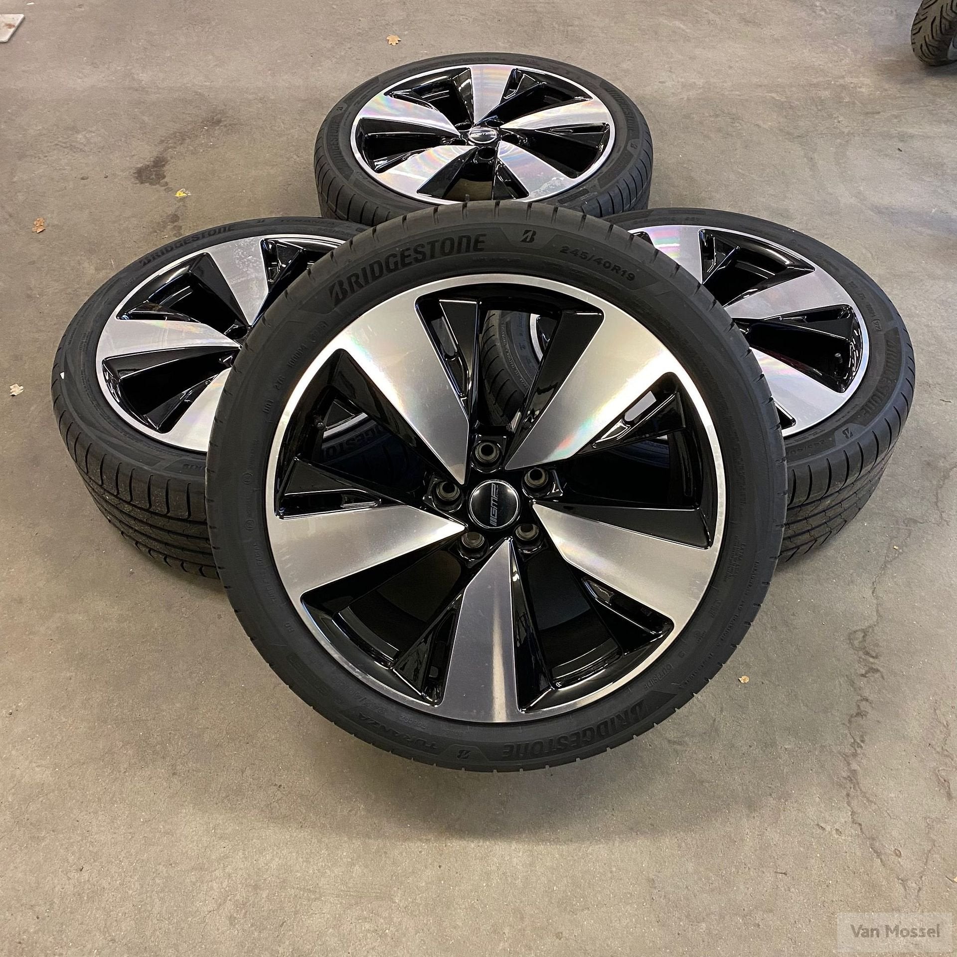 Audi A5 Bridgestone Turanza 6 245/40/R19 98Y, Auto-onderdelen, Banden en Velgen, 19 inch, -, -, Banden en Velgen