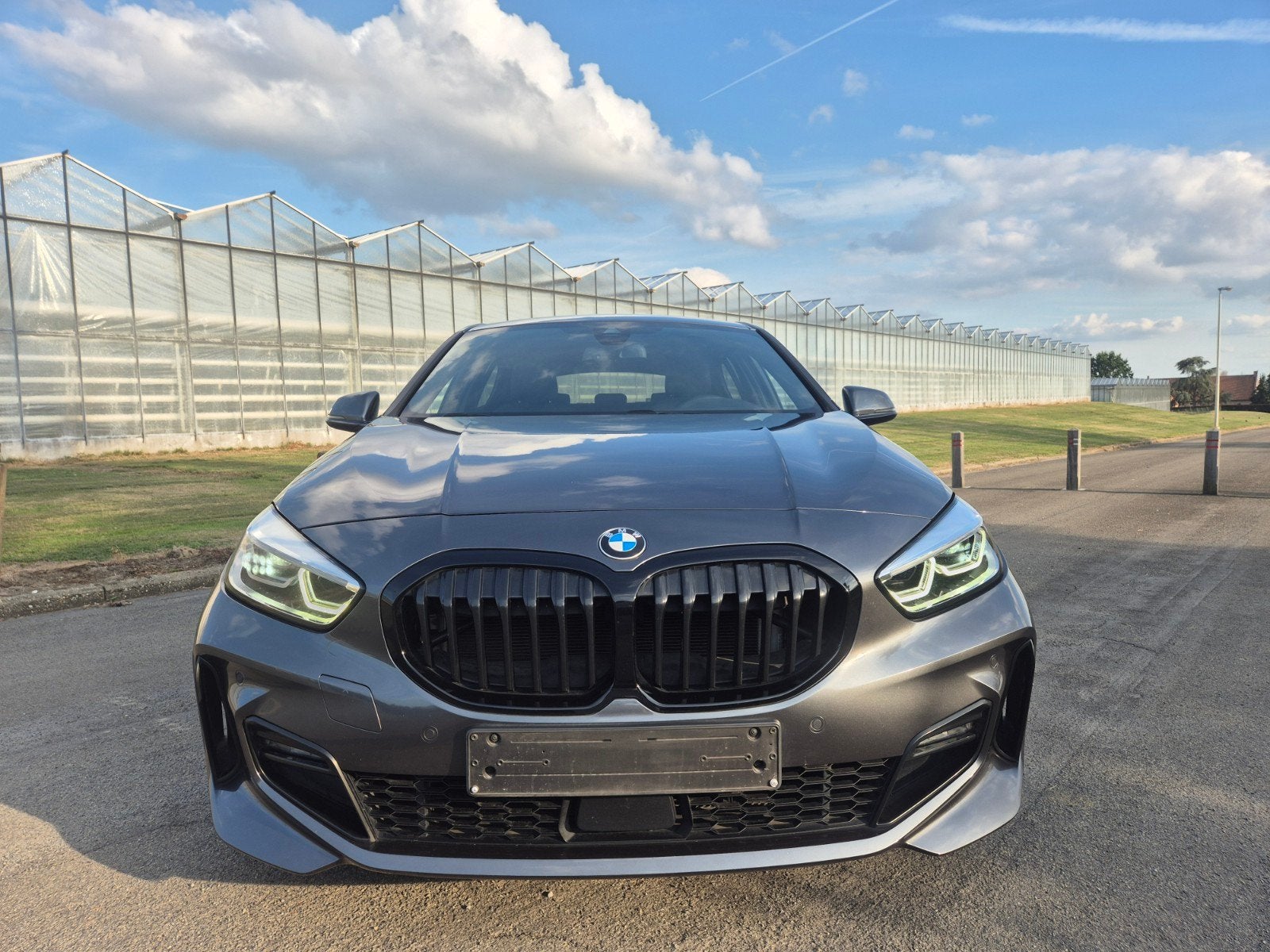 Bmw 118d Automaat M pakket bj 2022 Euro6 129Dkm Gekeurd, Dealer onderhouden, 1 Reeks, 4 cilinders, Leder en Stof