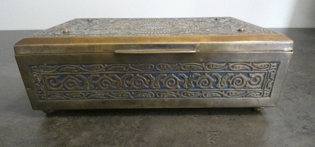 Oude bewerkte messing doos Wumak - [1668], Antiek en Kunst, Ophalen of Verzenden