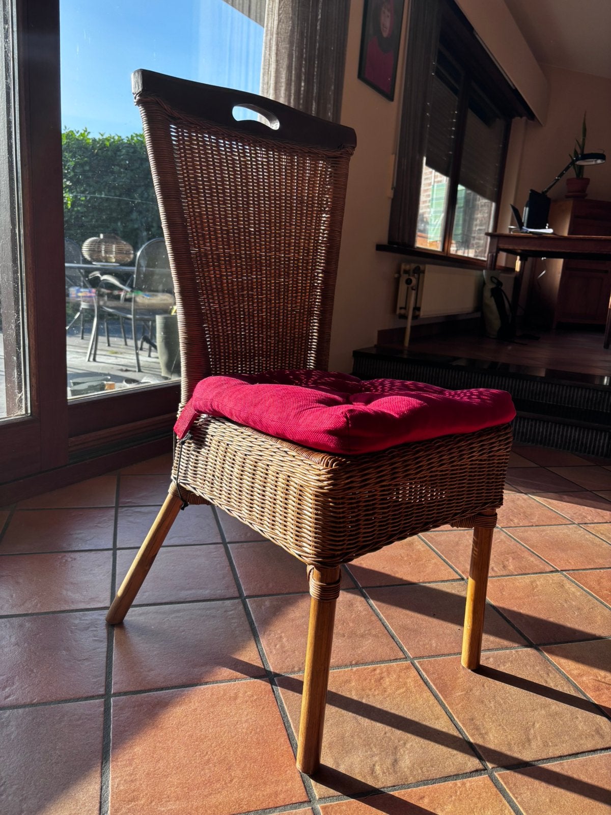 10 chaises, Comme neuf, Brun, Enlèvement, Cinq, Six Chaises ou plus