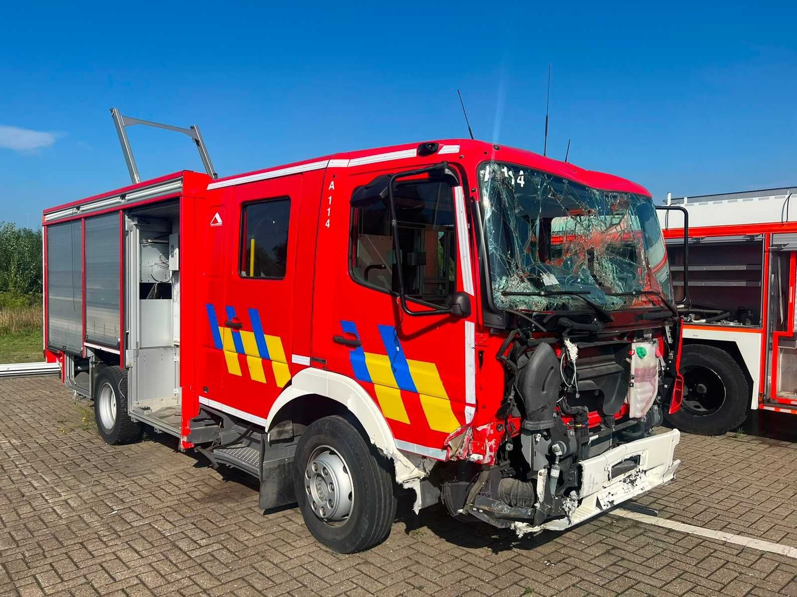 Mercedes-Benz 1329 F Camion Pompe 2014, Autos, Camions, Achat, Entreprise, Autres carburants, Mercedes-Benz