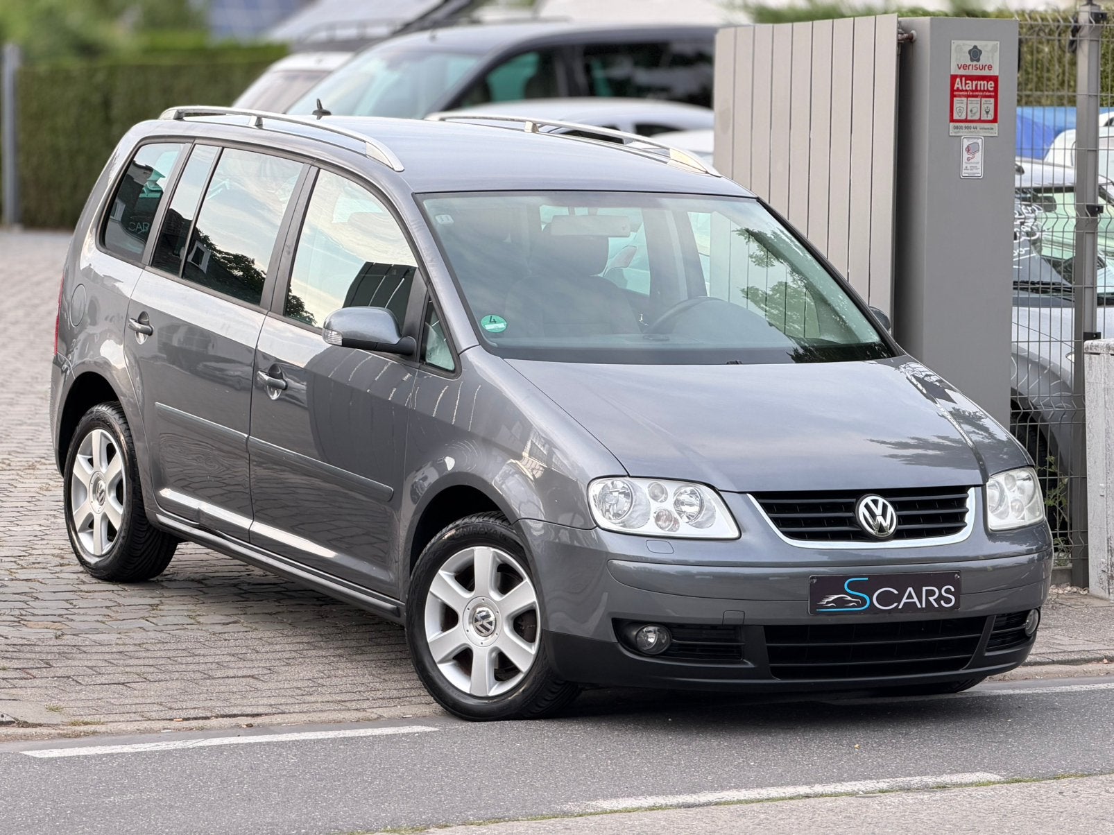 Vw Touran 1.6i ** 054.000 km ** 7 Plaatsen * * Airco **, Auto's, Voorwielaandrijving, Electronic Stability Program (ESP), 4 cilinders