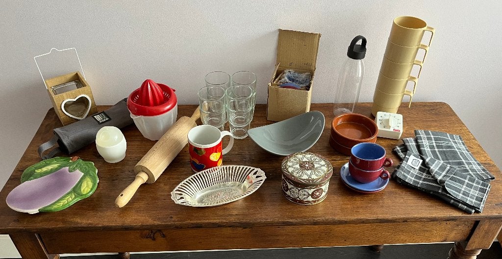 Allerlei spullen 1€ per stuk of setje, Ophalen