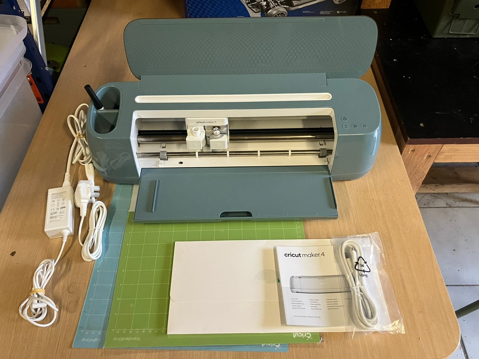 Cricut Maker 4, Enlèvement, Comme neuf, Cricut