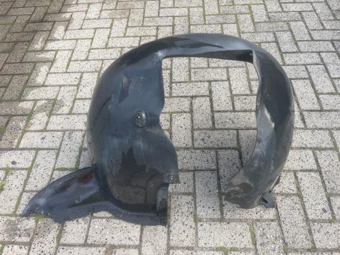 Passage de roue d'un Volkswagen Caddy, Volkswagen, -, 3 mois de garantie, Utilisé