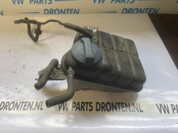 Expansievat van een Volkswagen Phaeton, Gebruikt, -, Volkswagen, -