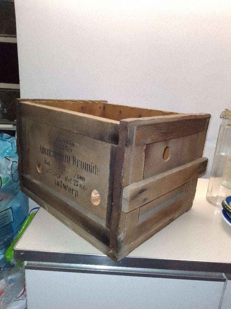 oude vintage krat, Ophalen