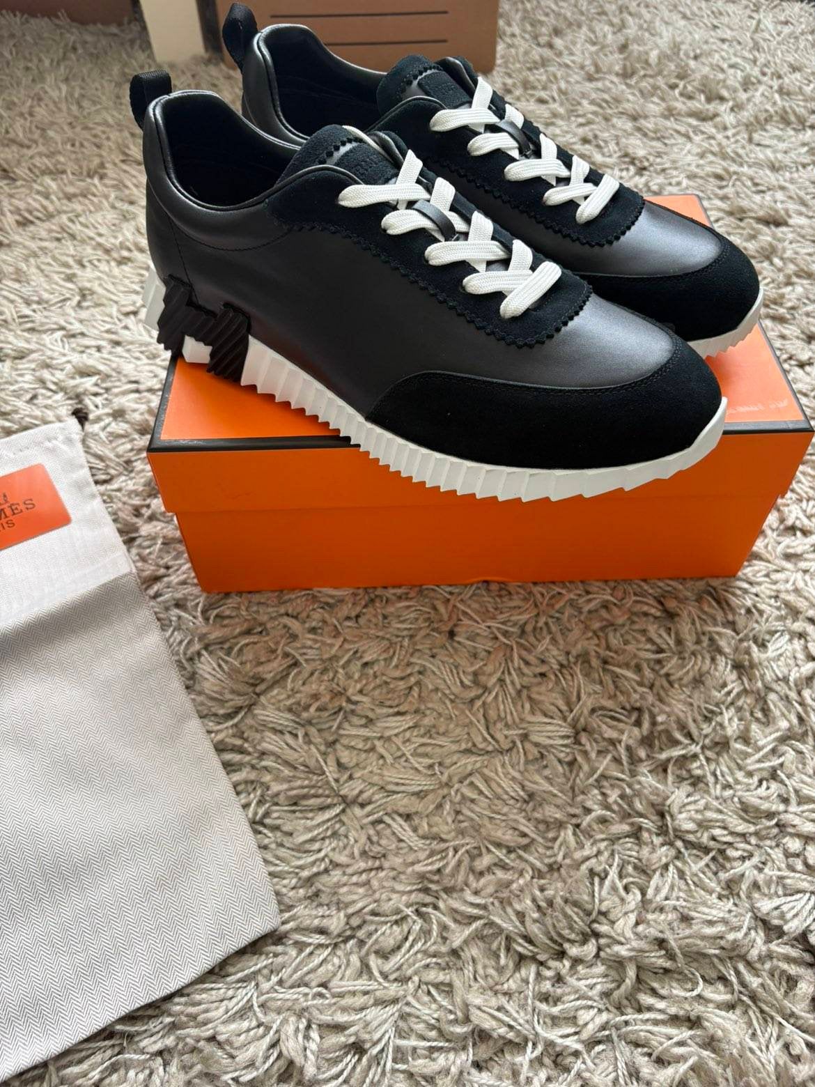 Hermes Bouncing Sneakers, Enlèvement ou Envoi, Comme neuf, Baskets