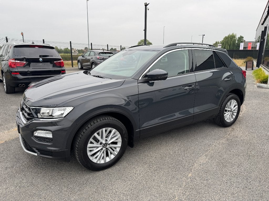 Volkswagen T roc 1.0 benzine 1st eig ohboek camera carplay, Auto's, Voorwielaandrijving, Dealer onderhouden, Stof, https://public.car-pass.be/vhr/c6832e18-b6dd-4ed9-b7ca-48dc6c0330d2