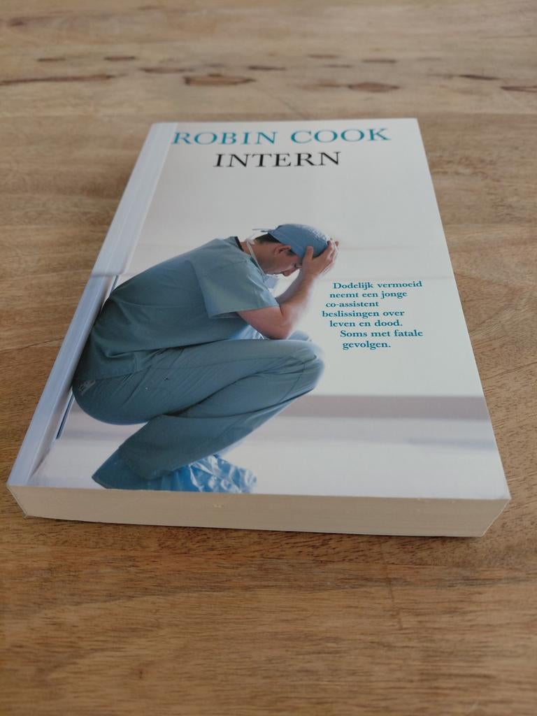 Robin Cook - Intern, Ophalen of Verzenden