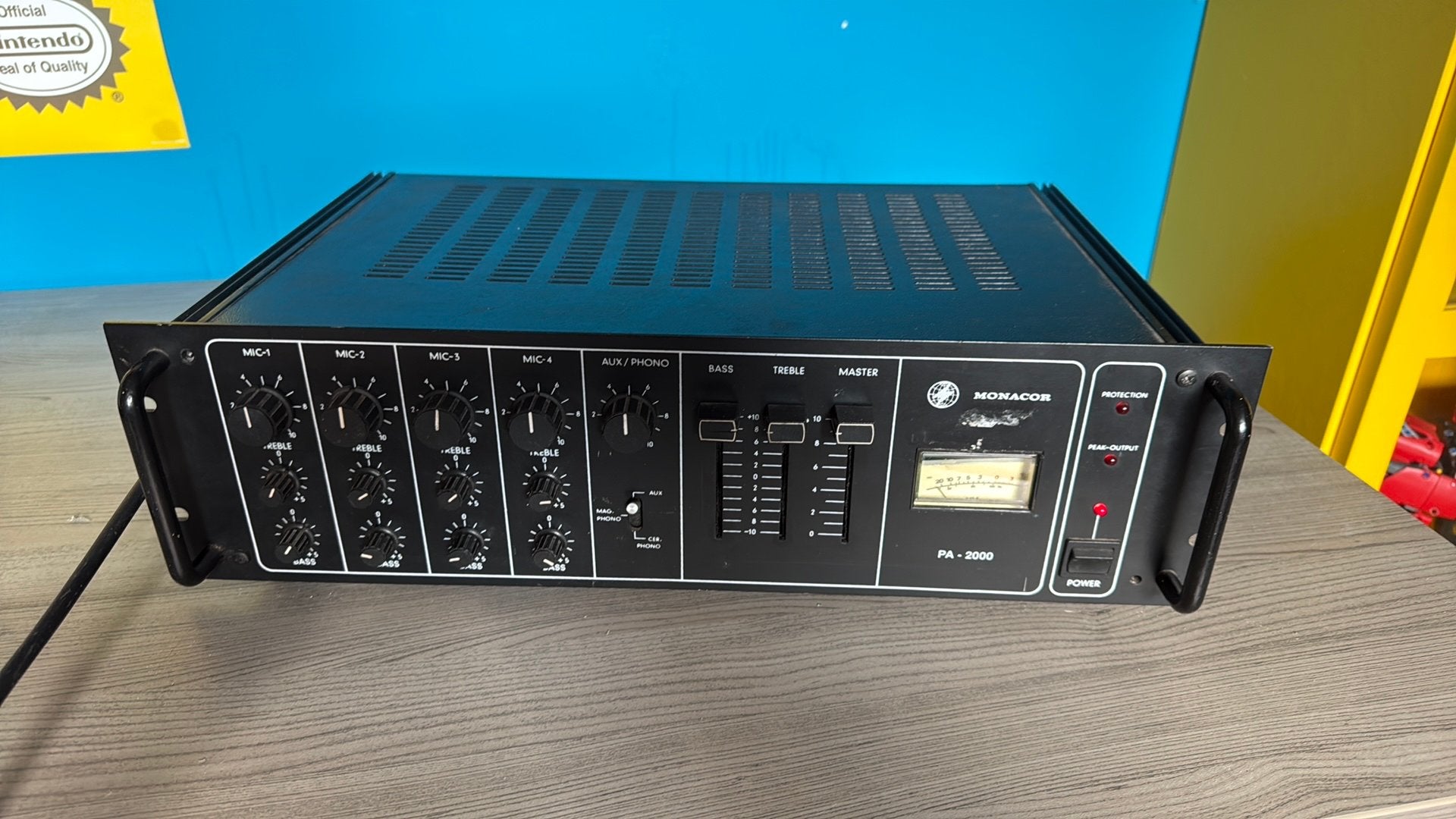Monacor PA-2000 mengversterker, Audio, Tv en Foto, Versterkers en Ontvangers, 120 watt of meer, Ophalen, Overige merken, Gebruikt