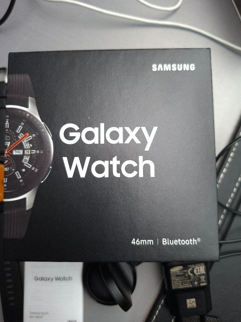 Montre intelligente SAMSUNG GALAXY SR-M800, Enlèvement ou Envoi, Comme neuf, Android OS, Argent