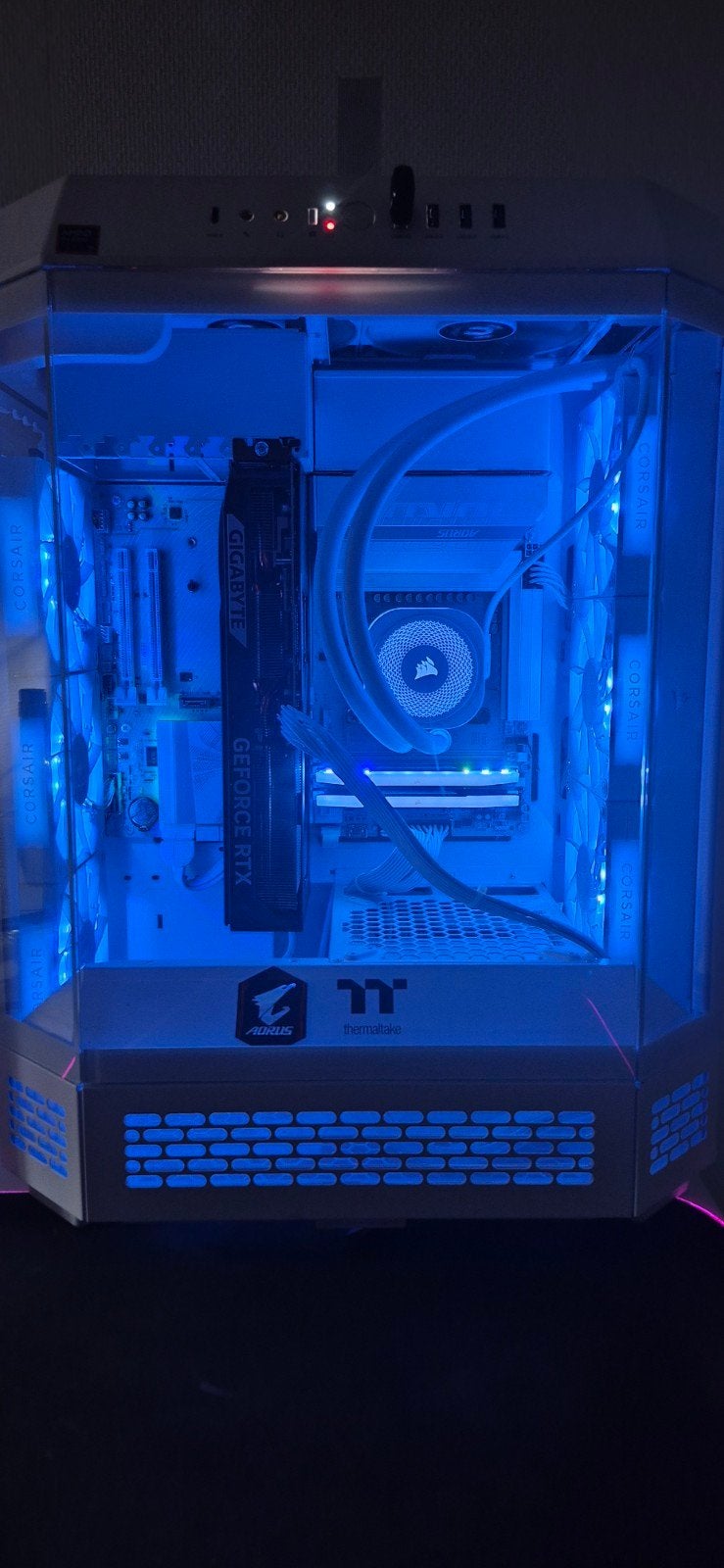 White Gaming PC | Ryzen 7 9800X3D | RTX 5070 | 32GB DDR5, Computers en Software, Ophalen, AMD Ryzen 7 9800X3D, 32 GB, Zo goed als nieuw