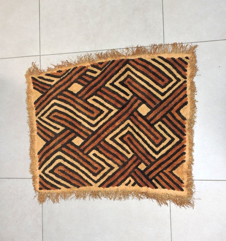 KUBA KASAI-STAM UIT CONGO UIT 1960, Antiek en Kunst, Reliëf, Textiel, Beige, Ophalen of Verzenden