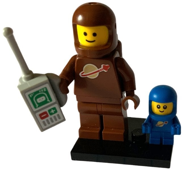 Lego Brown Astronaut and Spacebaby, Series 24, Lego, Nieuw, Ophalen of Verzenden, Minifiguren serie