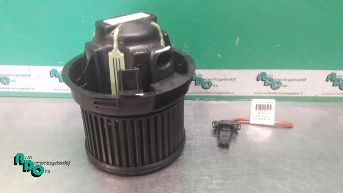 Moteur de ventilation chauffage d'un Peugeot 207 (207 06-), -, 3 mois de garantie, Utilisé, -