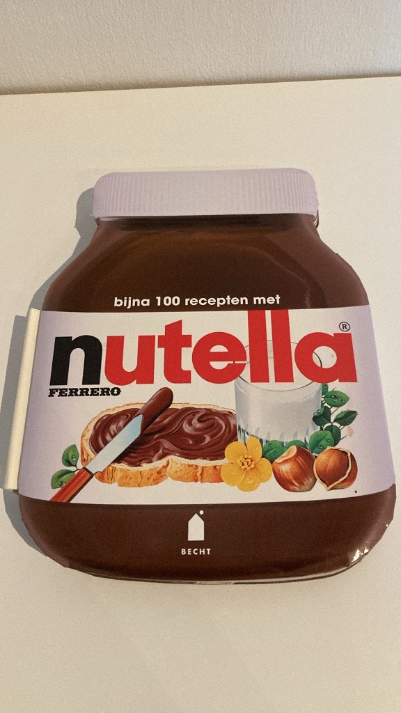 Bijna 100 recepten met NUTELLA. Ferrero, Onbekend, Gâteau, Tarte, Pâtisserie et Desserts, Comme neuf, Enlèvement