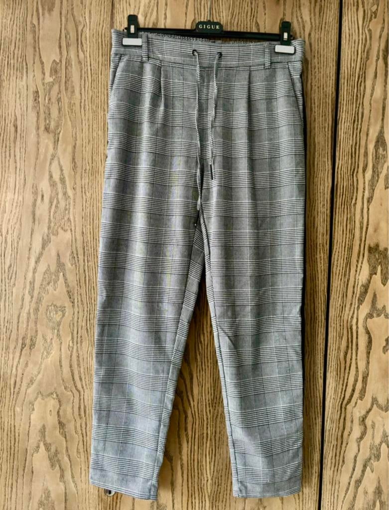 Broek Only maat M/32 Nieuw - €8, Maat 38/40 (M), Nieuw, Ophalen of Verzenden, Grijs