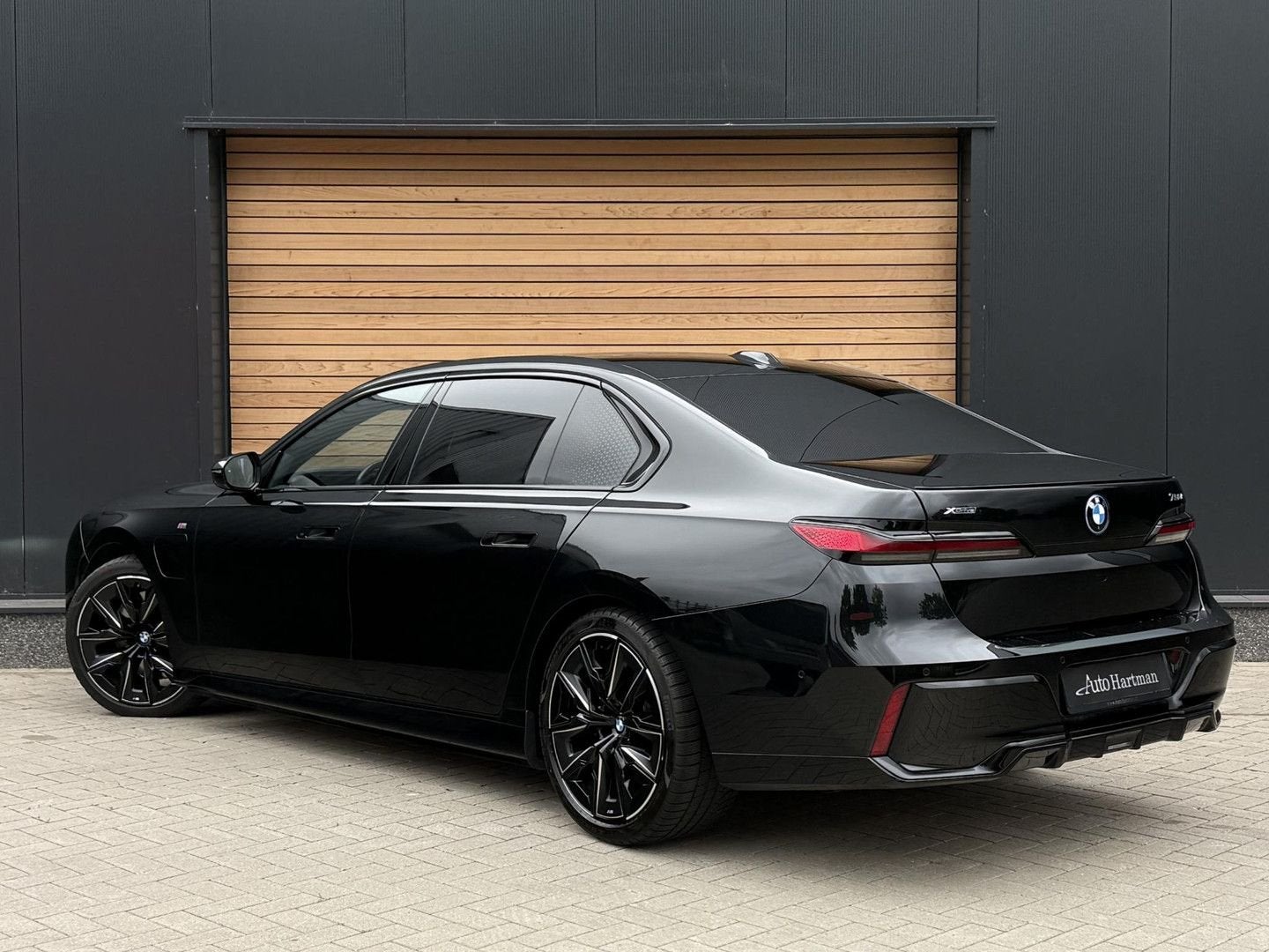 BMW 750 7-serie 750e xDrive MASSAGE|INNOVATIE-PACK|SKYLOUNGE, Autos, BMW, Achat, 22 kWh, Entreprise, Carnet d'entretien