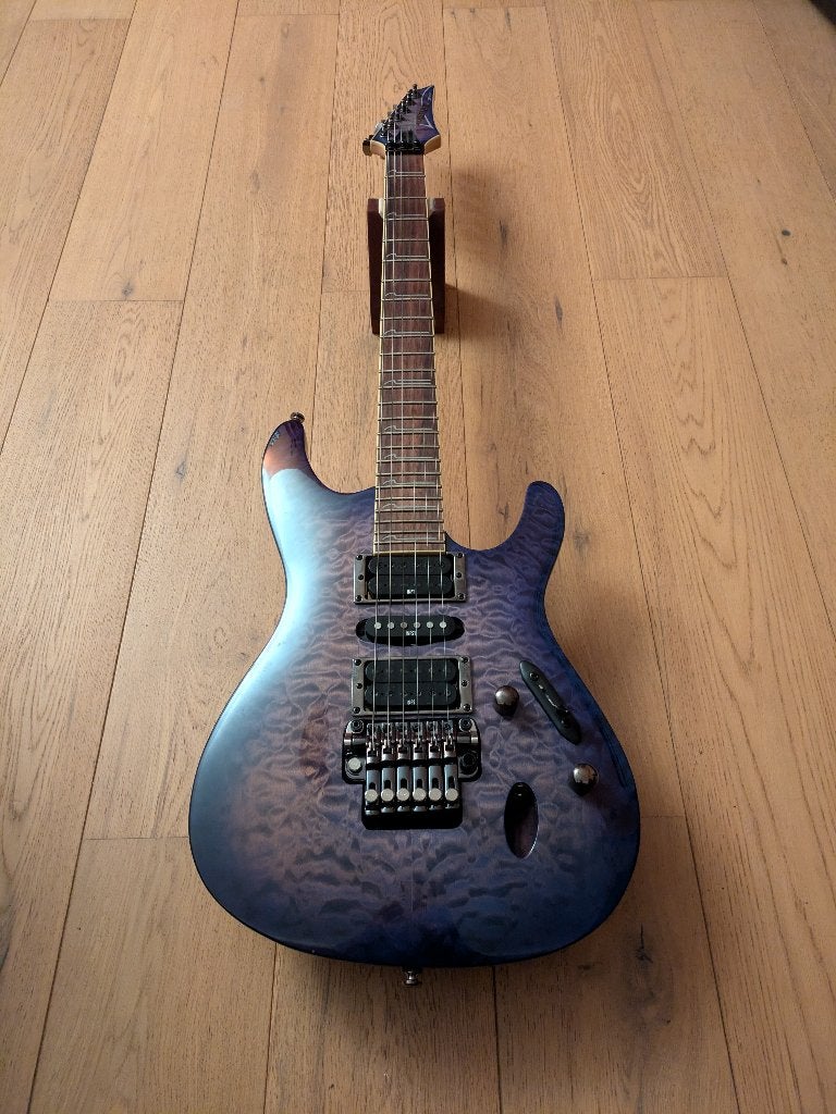 Ibanez S570DXQM Bright Blue Burst, comme neuve, Enlèvement ou Envoi, Comme neuf, Solid body, Ibanez