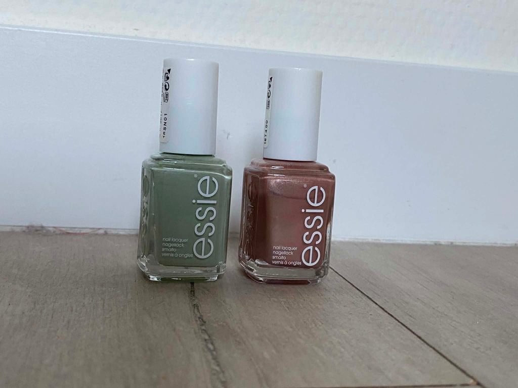 Nagellak Essie, Bijoux, Sacs & Beauté, Beauté | Cosmétiques & Maquillage, Autres couleurs, Mains et Ongles, Enlèvement, Accessoires