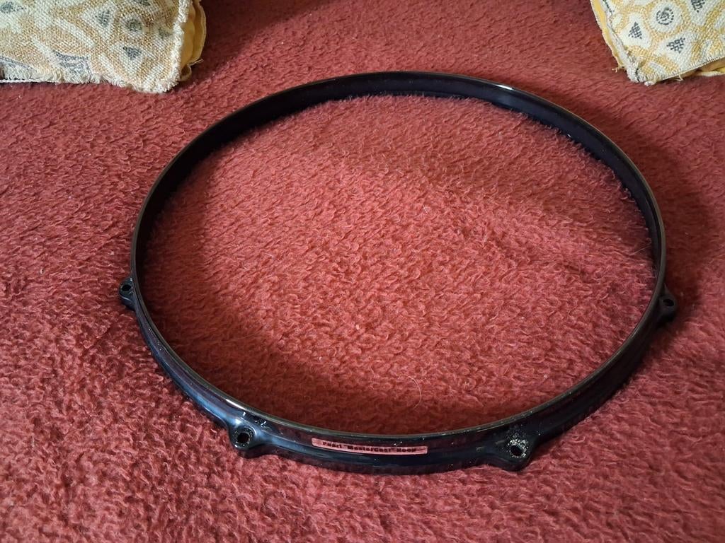 Pearl hoops, Ophalen
